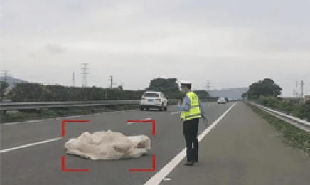 路面洁净度识别