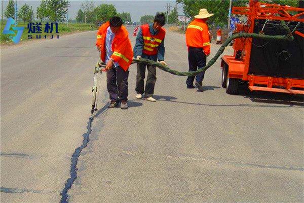 无人机道路病害监测方案